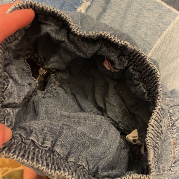 Catimini denim miniskirt. Girls size 3A - Picture 3 of 3